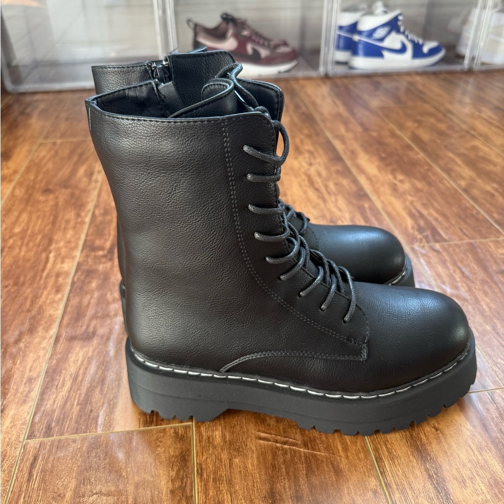 Ardene Women’s Combat Boots - Size 8